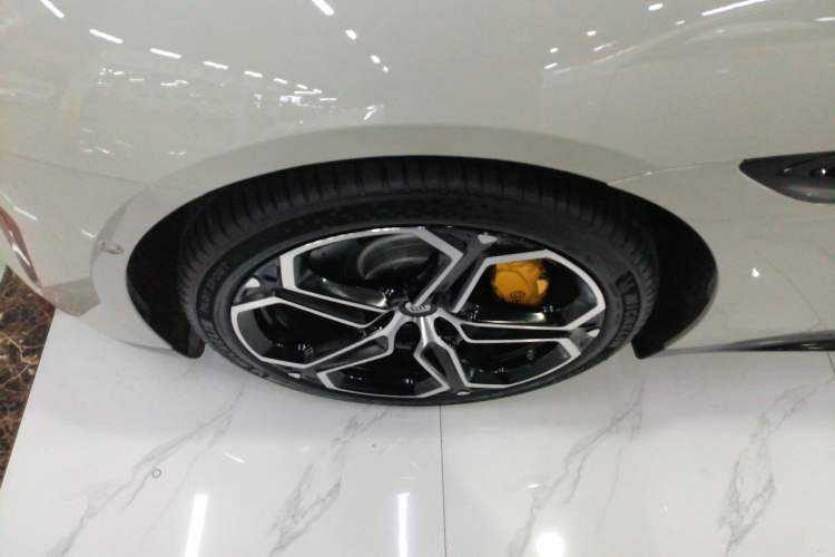 Used Xiaomi Auto SU7 2024 Rear-Drive Long-Range Intelligent Driving Version