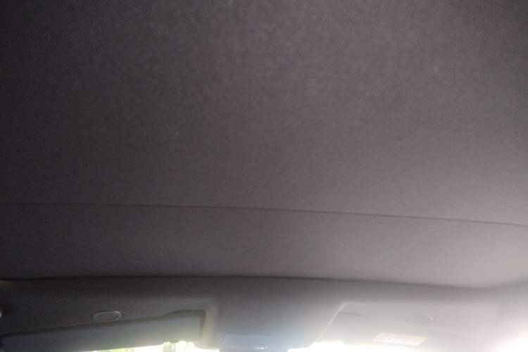 Used Land Rover Discovery Sport 2022 Revised Version 249 PS R-Dynamic S Performance Edition 5 Seats Headliner