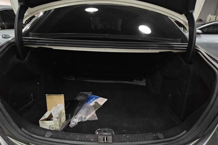 Used Mercedes-Benz E-Class 2020 Restyled E 300 L Sporty and Stylish Edition