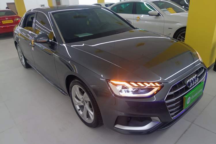 Used Audi A4L 2022 40 TFSI Luxury Prestige Edition
