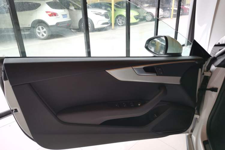 Used Audi A5 2017 Cabriolet 40 TFSI Fashion Model