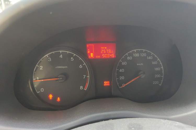 Used Hyundai Verna (older generation) 2014 1.4L Manual Smart GLS Trim