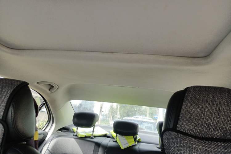 Used Volkswagen Santana 2015 1.6L Manual Comfort Edition Headliner