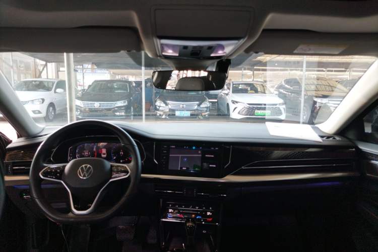 Used Volkswagen Passat 2023 330TSI Starry Luxury Edition