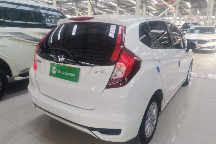 Used Honda Fit 2018 1.5L CVT Comfort Sunroof Version