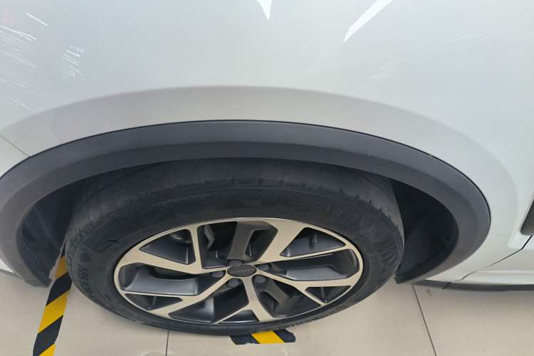 Used Lynk & Co 01 EM-P 2021 1.5TD PHEV Halo Exterior 7