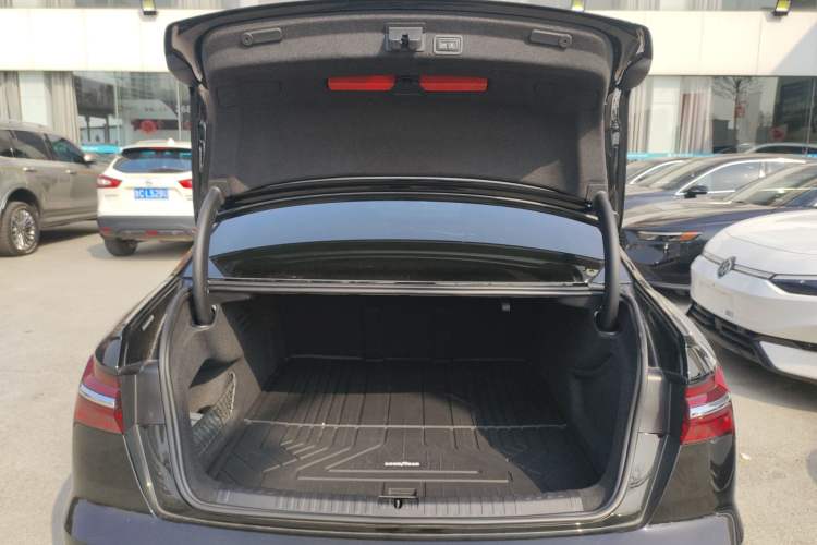 Used Audi A6L 2024 45 TFSI Prestige Dynamic Edition
