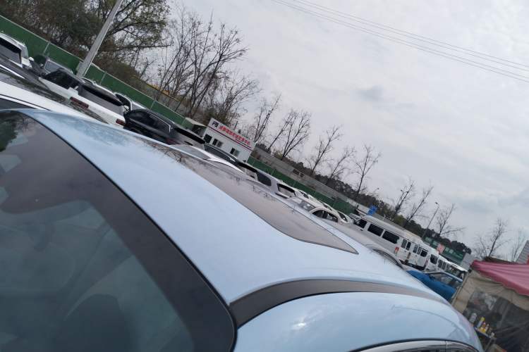 Used ORA Ballet Cat 2022 500 km Swan Lake Edition