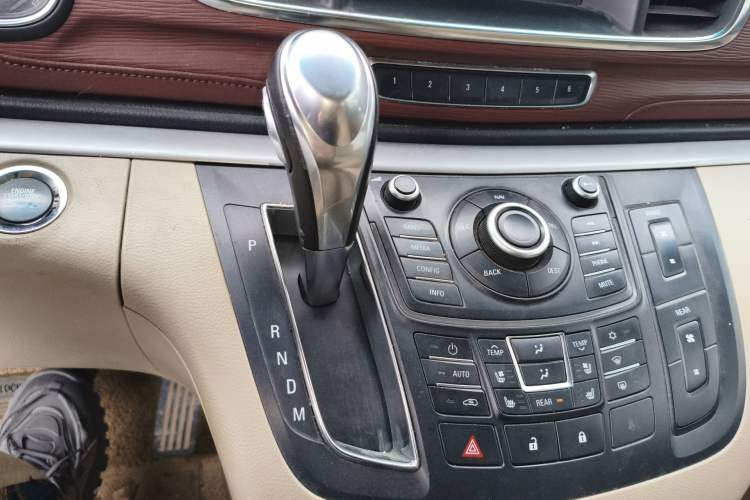 Used Buick GL8 2014 3.0L XT Luxury Business Flagship Edition Gear Lever