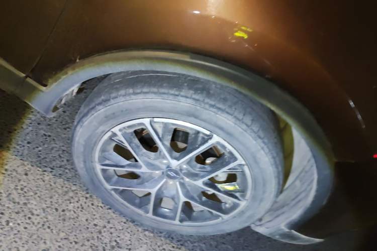 Used CHANGAN OSHAN COS1 2020 GT 2.0T Automatic Fashionable Smart Connect 6-Seater