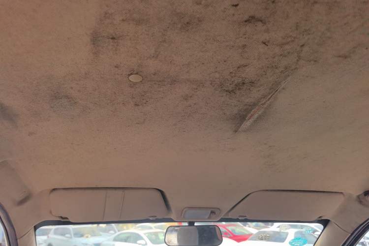 Used Wuling Hongguang 2015 1.2L S Base Model China IV
