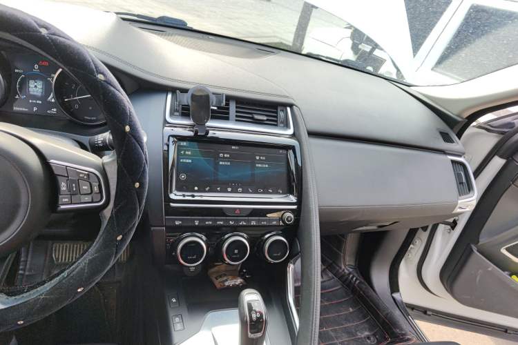 Used Jaguar E-PACE 2018 P250 SE China V-standard