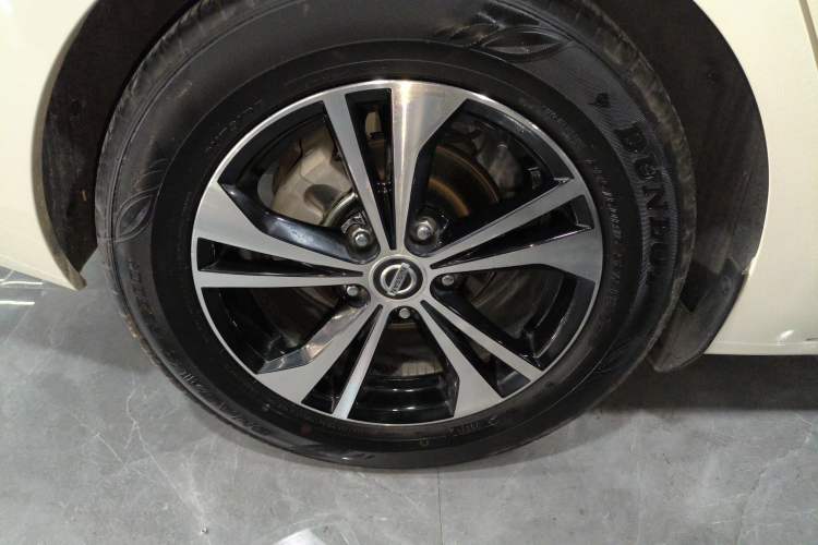 Used Nissan Sylphy 2021 1.6L XL CVT Enjoyment Edition Exterior 5