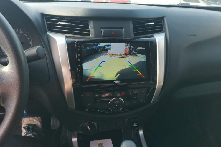 Used Nissan Navara 2017 2.5L Automatic 4x4 Luxury Edition QR25