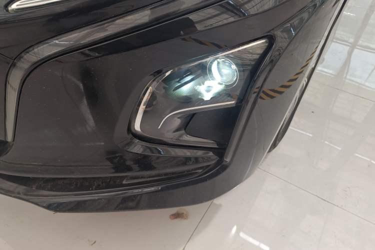 Used Hongqi E-QM5 2024 560km PLUS Left Front Headlight