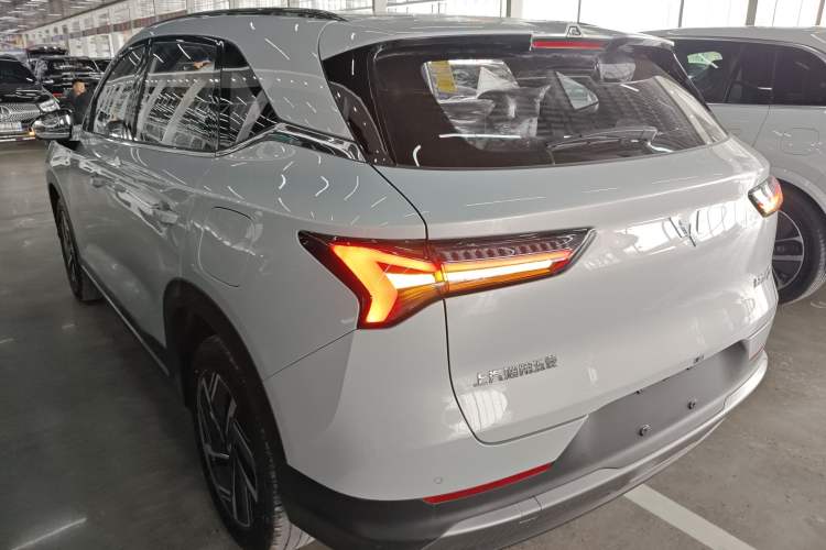 Used Wuling Xingguang S 2025 Model, 130km Leading Edition Exterior 2