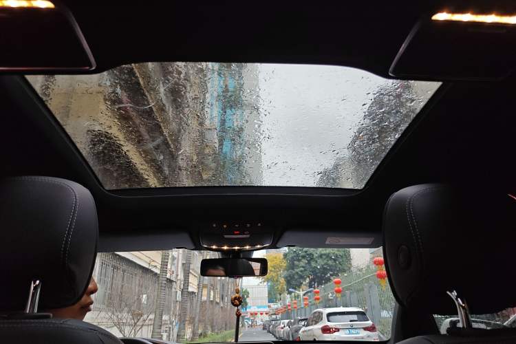 Used Mercedes-Benz GLC 2020 Facelift GLC 260 L 4MATIC Luxury Edition