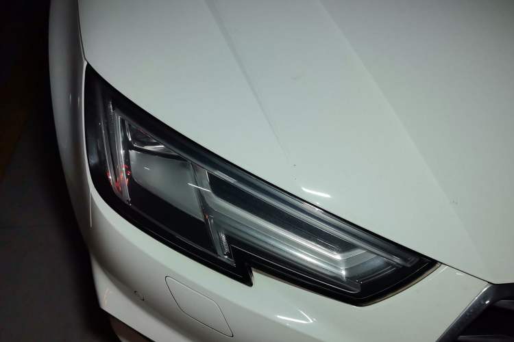 Used Audi A4L 2019 40 TFSI Ambition China VI
