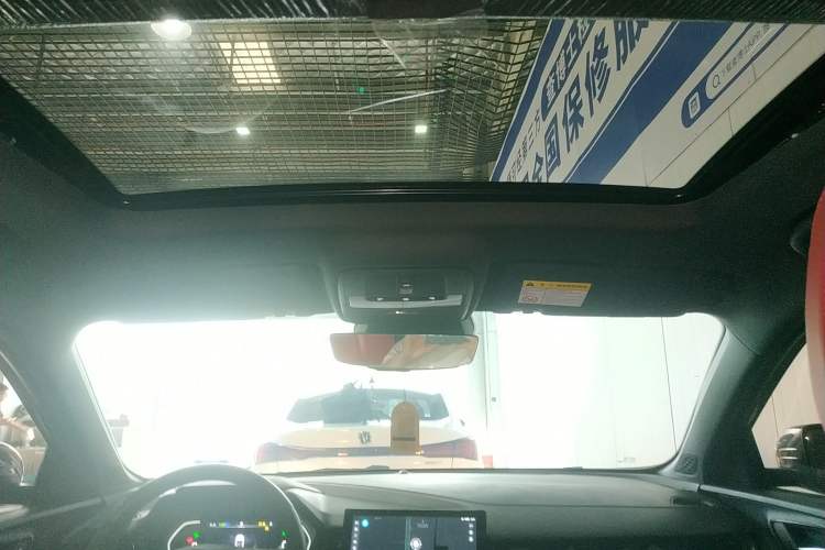 Used MG 5 2021 Revised 300TGI DCT Elegant Luxury Flagship Edition