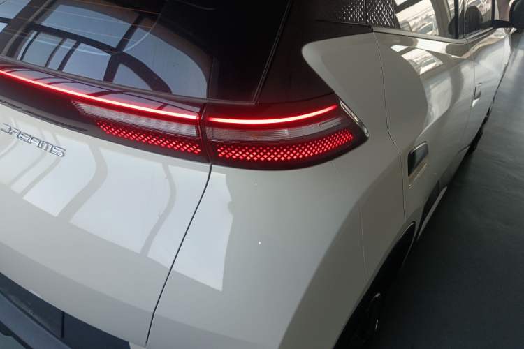 Used BYD Seagull 2024 Honor Edition 305km Dynamic Version Right Rear Taillight