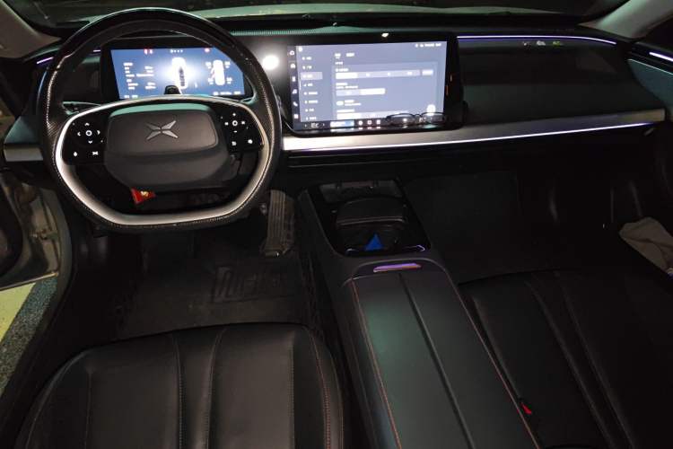 Used XPeng P7 2022 586G Center Console