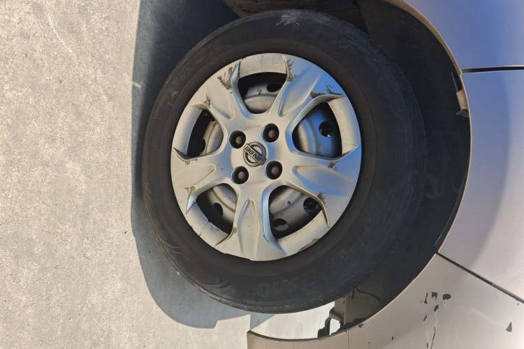 Used Jinbei Hiace X30 2019 1.5L Van Comfort Model China VI SWC15M Right Front Wheel Hub