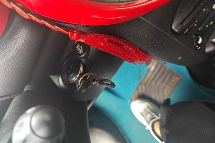 Used MINI Countryman 2016 1.6T COOPER ALL4 Fun Equipment Enthusiast Vehicle Key