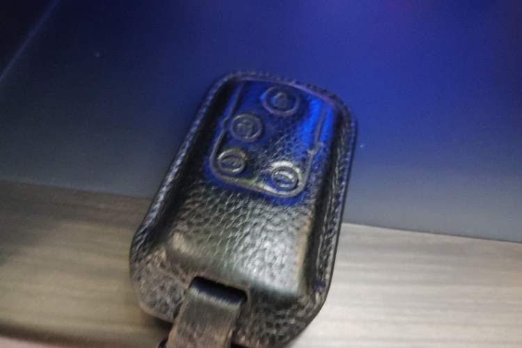 Used Honda Elysion 2012 2.4L VTi-S Prestige Edition Vehicle Key