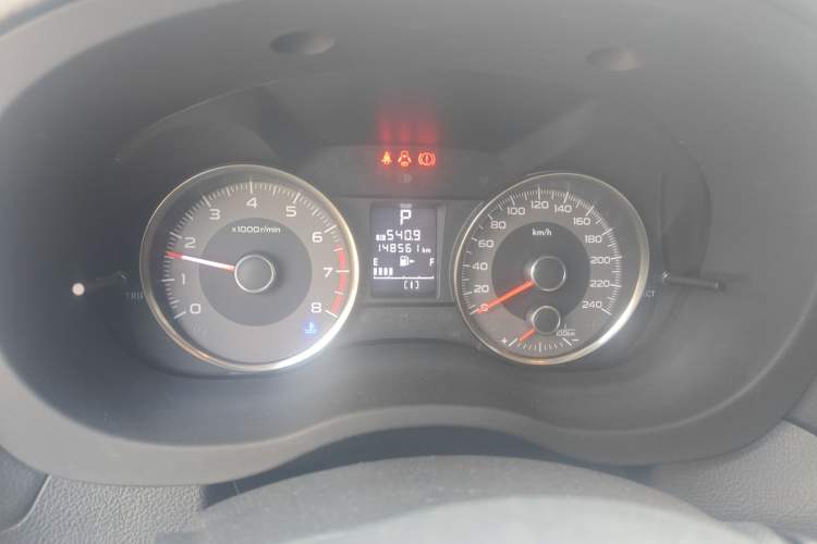 Used Subaru Forester 2016 2.0i Fashion Navigation Edition Odometer Close Up