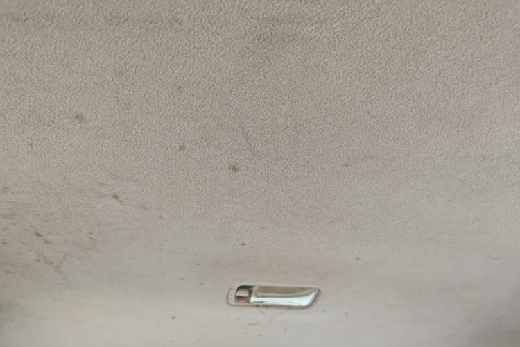 Used Nissan Tiida 2011 1.6L CVT Comfort Model Headliner