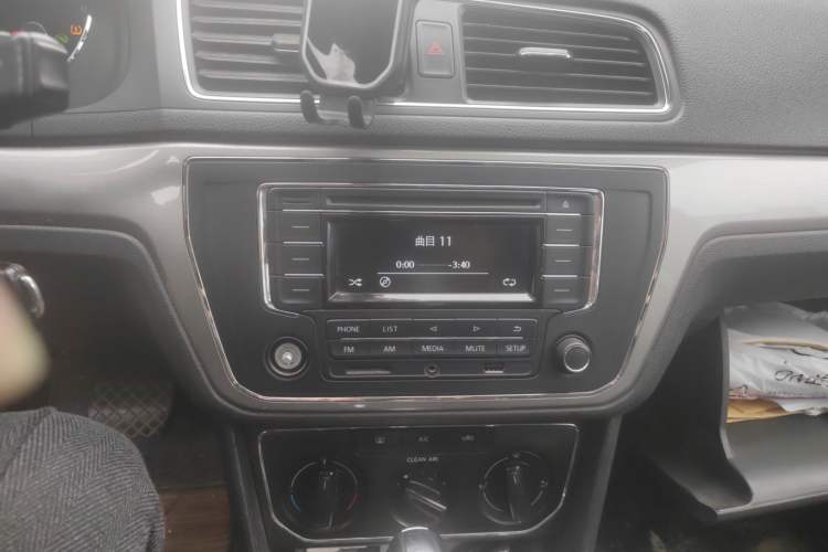 Used Volkswagen Lavida 2015 1.6L Automatic Comfort Edition