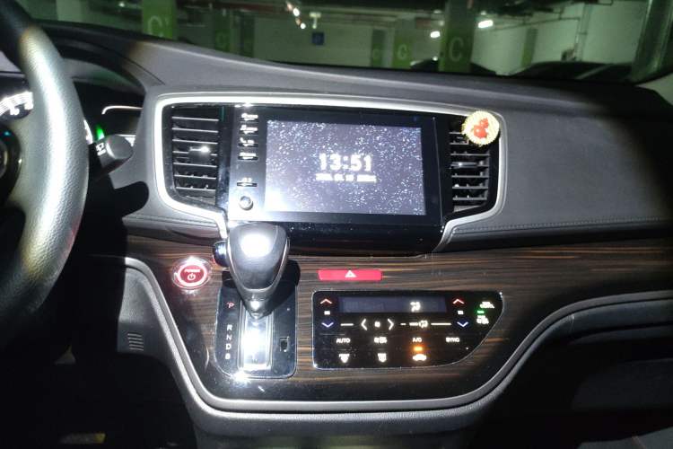 Used Honda Odyssey 2019 2.0L Rui·Smart Edition Audio And AC Panel