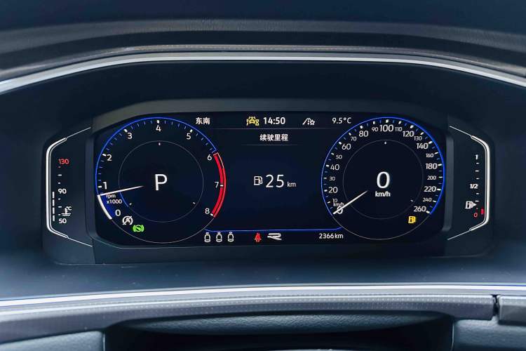 Used Volkswagen T-ROC 2023 300TSI DSG Two-Wheel-Drive Chen Guang Edition