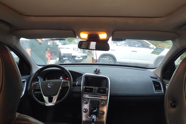 Used Volvo XC60 2014 T5 Zhiyi Edition
