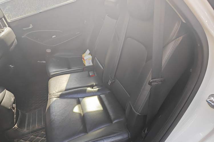 Used Hyundai Grand SantaFe 2013 3.0L 7-Seater 4x4 Flagship Edition
