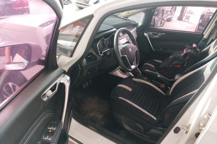 Used Geely Auto Vision X3 2017 1.5L Automatic Luxury Model Driver Seat