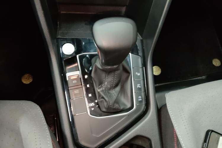 Used Volkswagen Tiguan L 2023 330TSI Automatic Two-Wheel Drive R-Line Flagship Edition