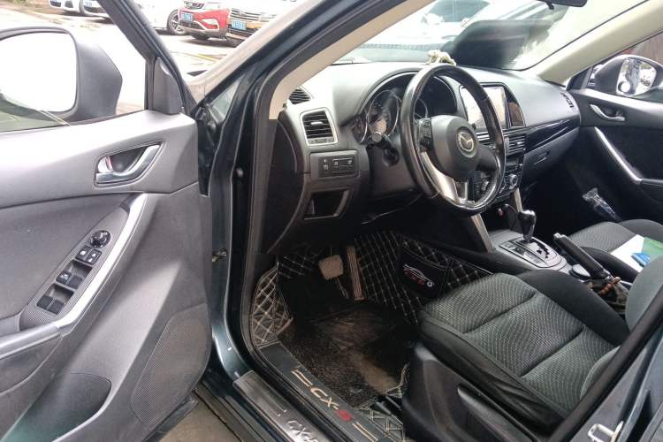 Used Mazda CX-5 2014 2.0L Automatic Two-Wheel Drive Urban Version
