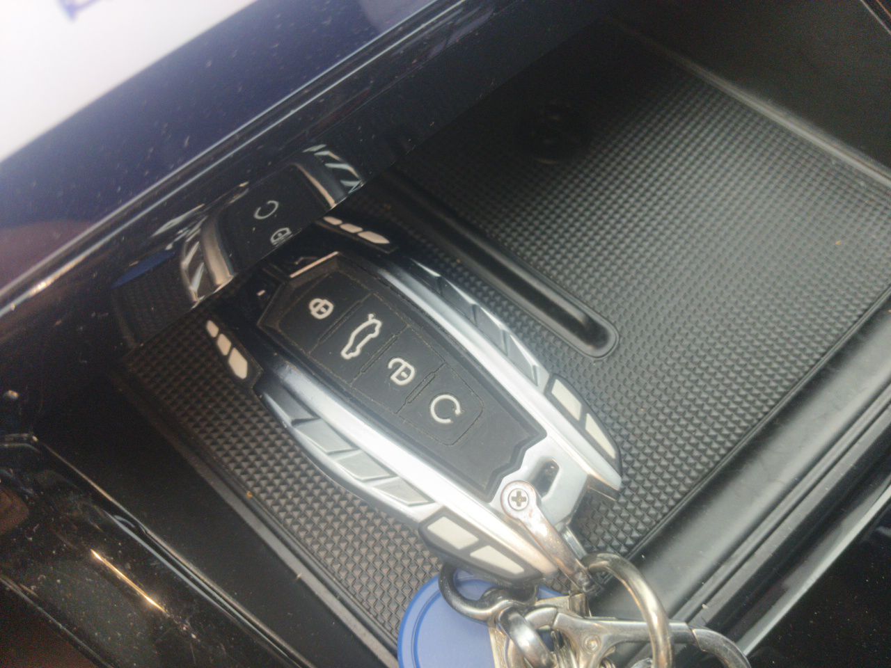 Geely Auto Emgrand X7 Sport 2023 Boyue COOL 1.5TD ZhiZun Edition — снимка 20