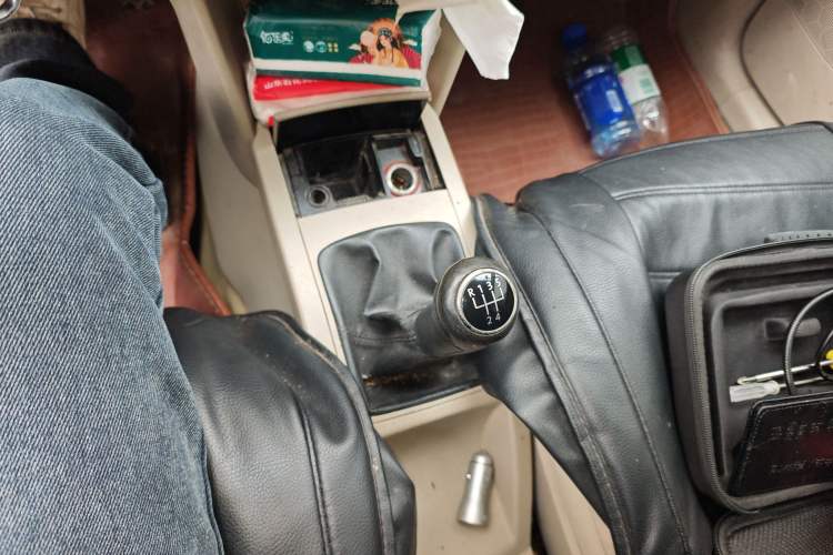 Used Volkswagen Polo 2011 Jingqu 1.4L Manual Sile Edition
