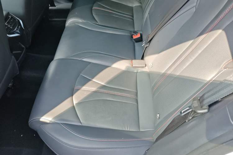 Used MG 7 2023 2.0T Automatic Hunter Luxury Edition
