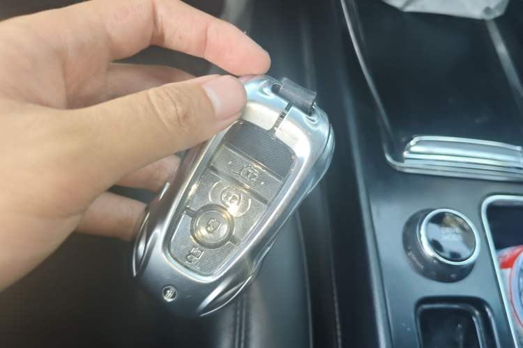 Used Lincoln Corsair 2020 2.0T Two-Wheel Drive Luxury Edition
