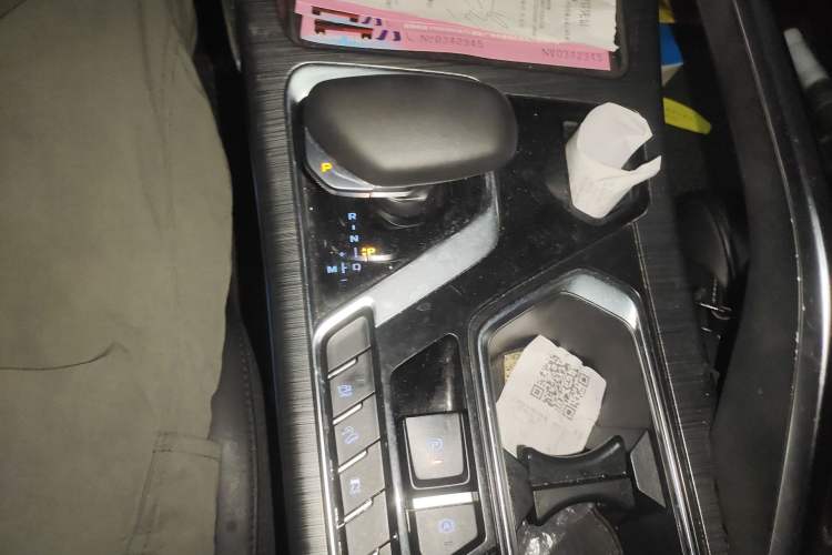 Used Geely Auto Monjaro 2019 Facelift 350T YAOXINGZHE Gear Lever