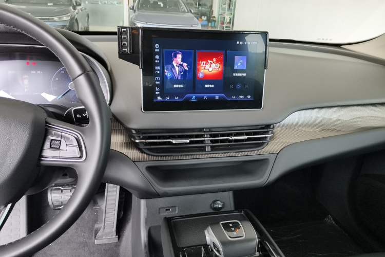 Used Hongqi E-QM5 2023 Revised Version Basic Travel Edition