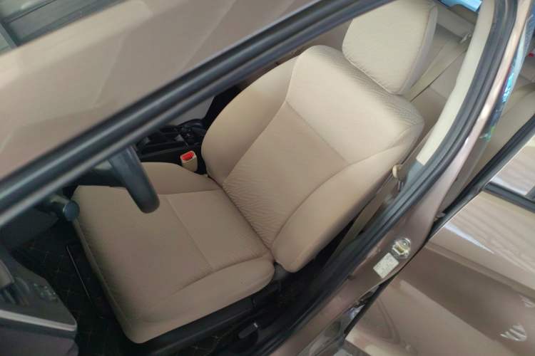 Used Honda Greiz 2016 1.5L Manual Classic Edition