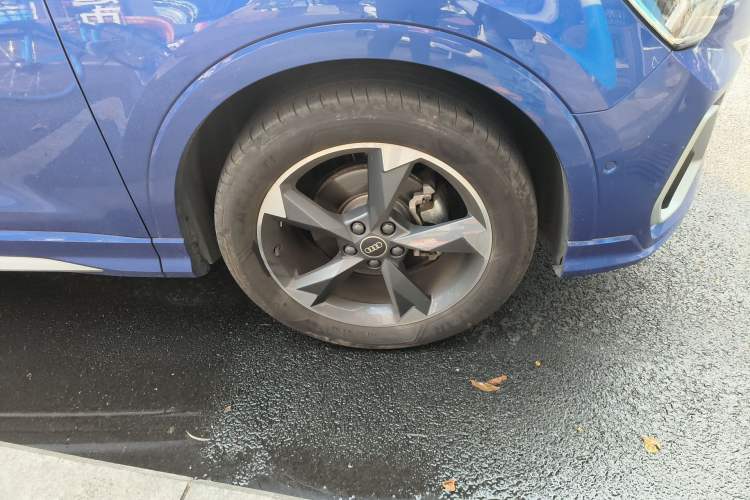 Used Audi Q3 2022 35 TFSI Fashion Dynamic Model