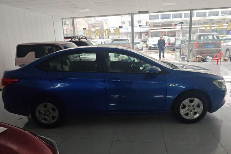 Used Chevrolet Cavalier 2019 320 Automatic Enjoyment with Sunroof
