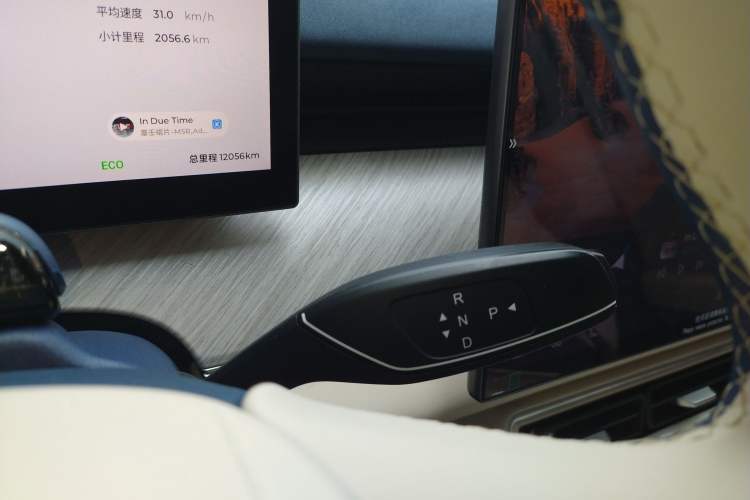 Used Chery Fengyun T9 2024 120 Long-Range Flagship Version 7 Seats Ternary Lithium
