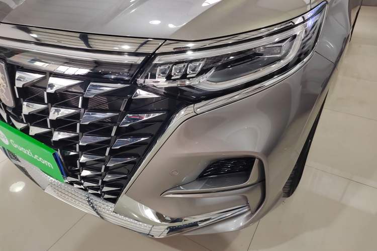 Used Roewe iMAX8 2023 400TGI Comfort Edition