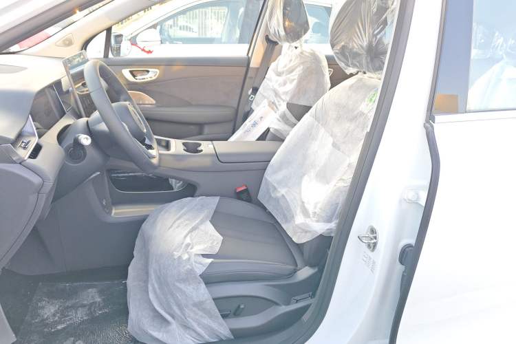 Used Hima H5 2025 Model Range-Extending Pro Left Front Seat